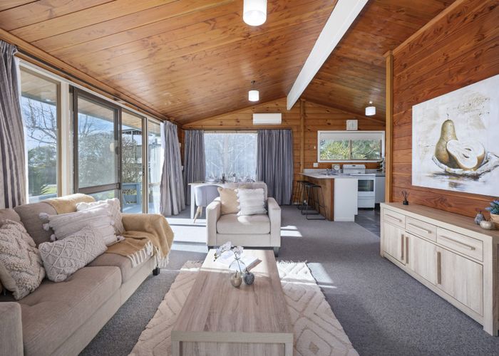  at 2 Cooper Avenue, Holdens Bay, Rotorua
