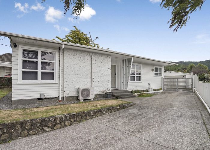  at 54 Peel Place, Wainuiomata, Lower Hutt, Wellington