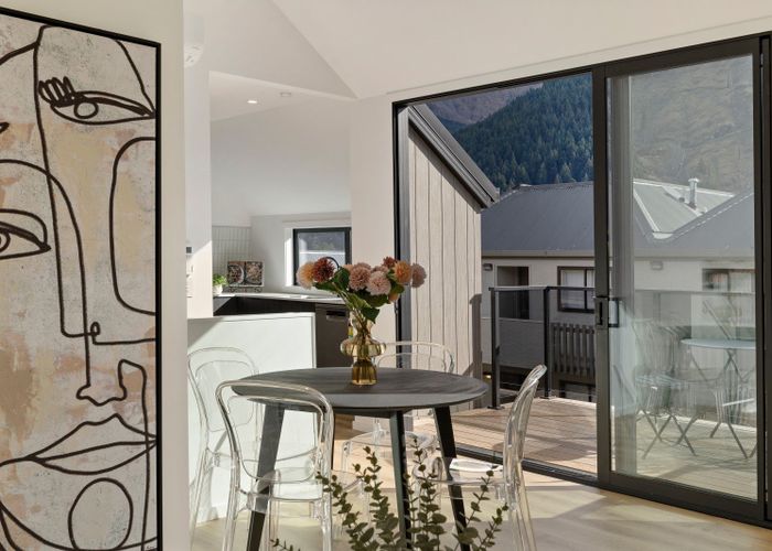  at 6 Sterling Lane, Town Centre, Queenstown-Lakes, Otago