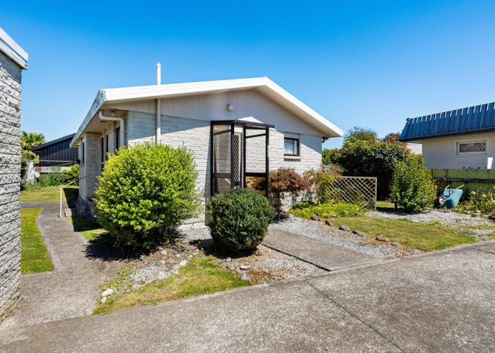  at 2/906 Miro Street, Mahora, Hastings
