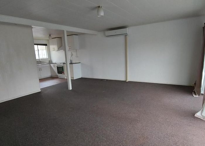  at 1/39 Noall Street, Te Atatū Peninsula, Auckland