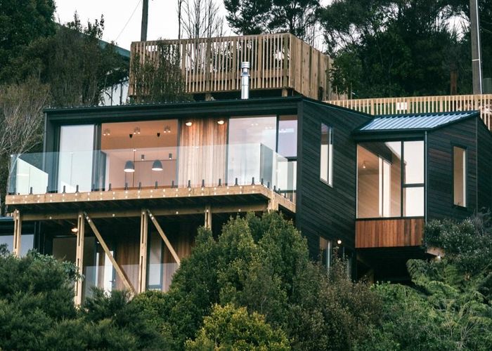  at 9 Pacific Parade, Surfdale, Waiheke Island, Auckland