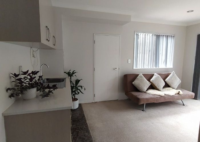  at 48 Helianthus Avenue, Flat Bush, Auckland