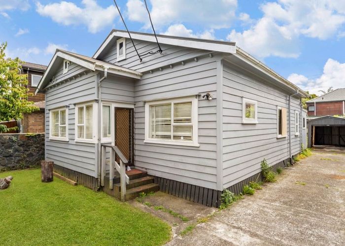  at 26 Cornwall Park Avenue, Epsom, Auckland