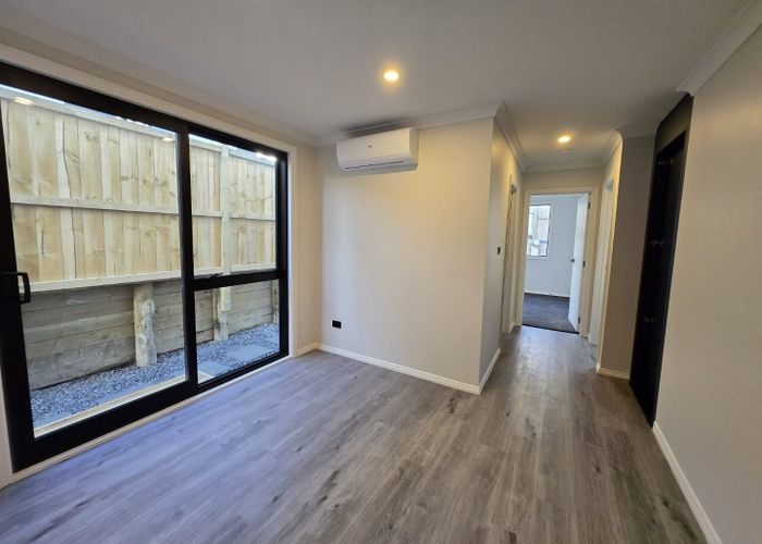  at Granny/30 Blackshed Road, Flat Bush, Manukau City, Auckland