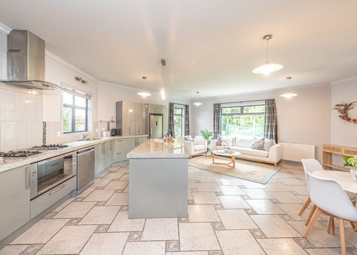 at 29 Lithgow Drive, Otamatea, Whanganui