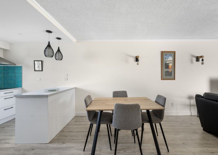 at 233 Marine Parade, Napier South, Napier, Hawke's Bay
