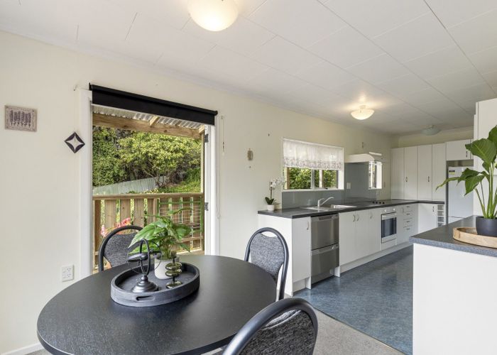  at 79 Queens Road, Glen Avon, New Plymouth, Taranaki