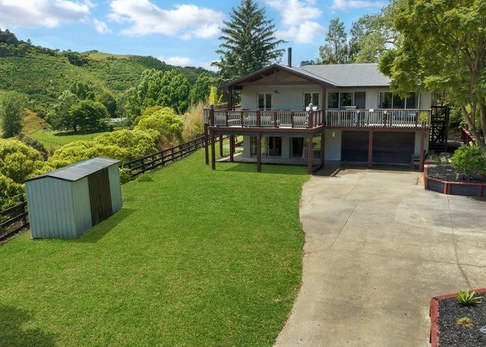  at 229 Skyhigh Road, Papakura