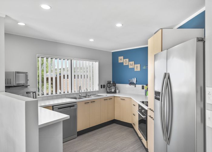  at 96 Brian Crescent, Stanmore Bay, Whangaparaoa