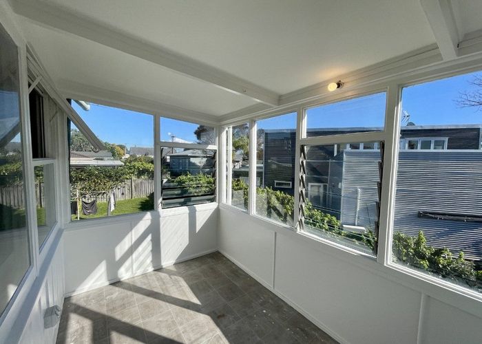  at 4/1523 Great North Road, Waterview, Auckland City, Auckland