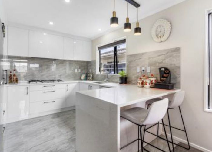  at 41 Scotts Road, Manurewa East, Manukau City, Auckland