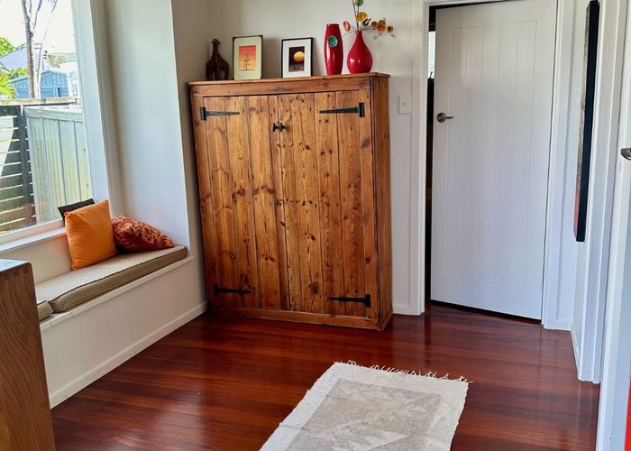  at 1/28 Bayswater Ave, Bayswater, North Shore City, Auckland