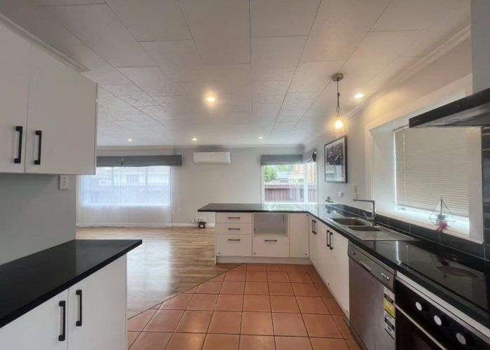  at 60 Peer Street, Upper Riccarton, Christchurch City, Canterbury