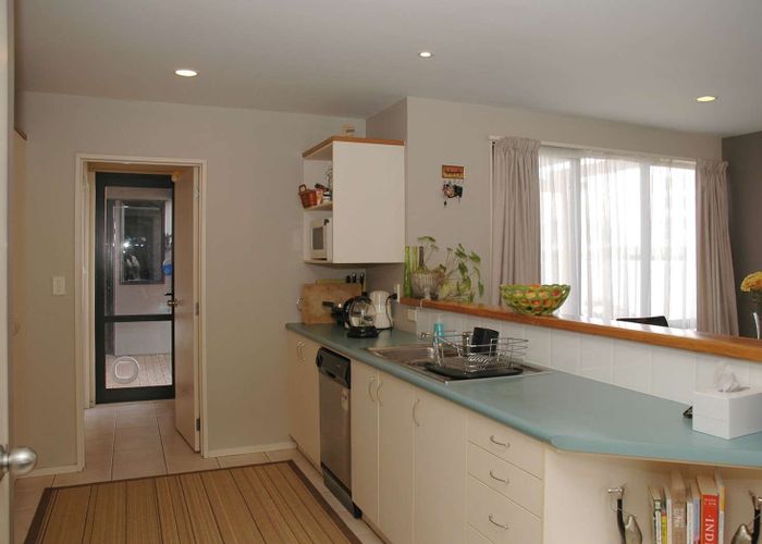  at 18 Faldo Drive, Golflands, Manukau City, Auckland