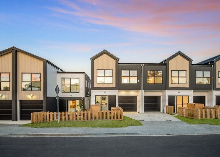  at 75 Titirangi Road, New Lynn, Waitakere City, Auckland