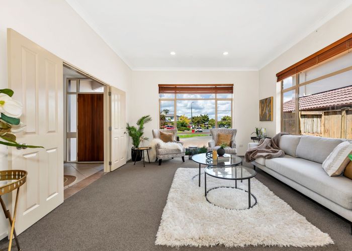  at 27 Carousel Crescent, Dannemora, Manukau City, Auckland