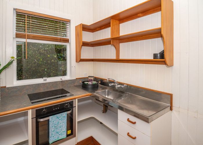  at 31 Norman Road, Te Hapara, Gisborne