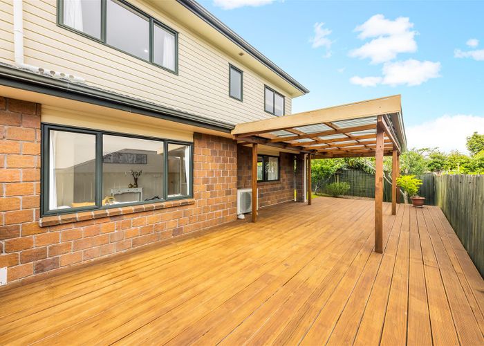  at 2 Cuthill Close, Albany, Auckland