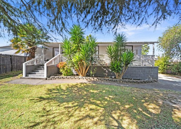  at 1/19 Nearco Street, Randwick Park, Manukau City, Auckland