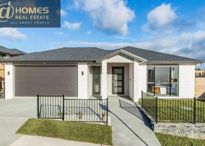  at 12 Mamuku Drive, Massey, Waitakere City, Auckland