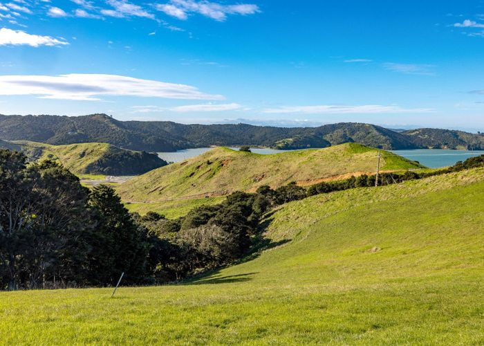  at 59 Waimangu Road, Waiheke Island, Waiheke Island, Auckland