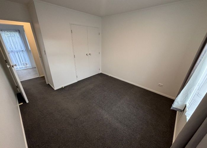  at 82A Frank Nobilo Drive, Golflands, Manukau City, Auckland