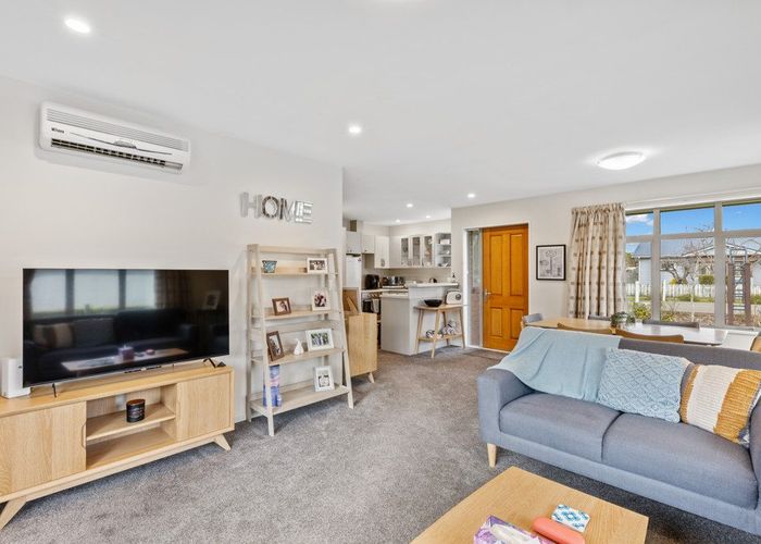  at 1/36 Tuckers Road, Redwood, Christchurch City, Canterbury