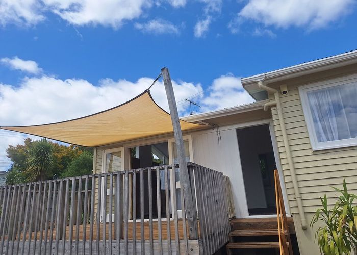  at 5 Simpson Road, Ranui, Auckland