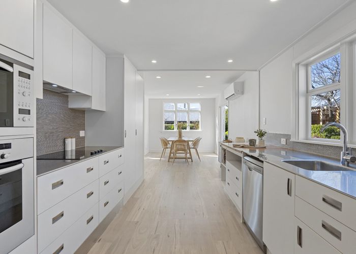  at 87 St Andrews Hill Road, Mount Pleasant, Christchurch