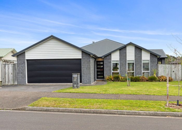  at 10 Rochfort Crescent, Pyes Pa, Tauranga, Bay Of Plenty