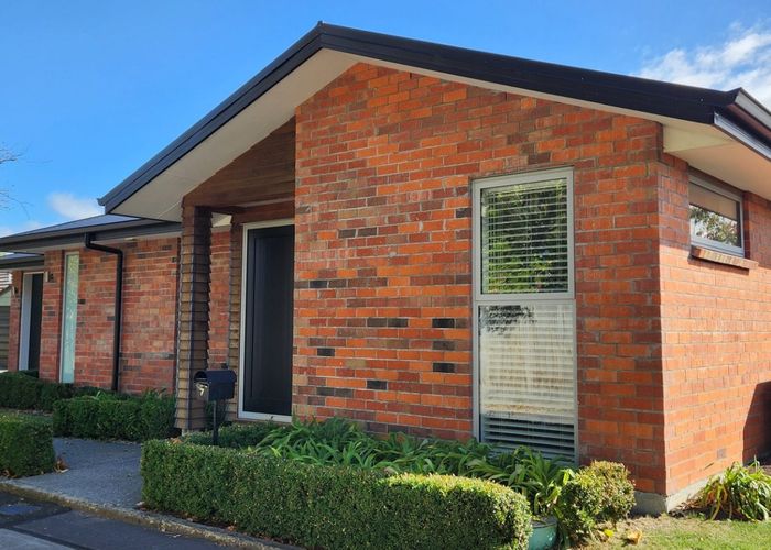  at 7 Selsey Lane, Somerfield, Christchurch