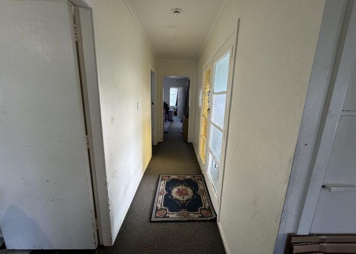  at 54 Muir Avenue, Mangere Bridge, Manukau City, Auckland
