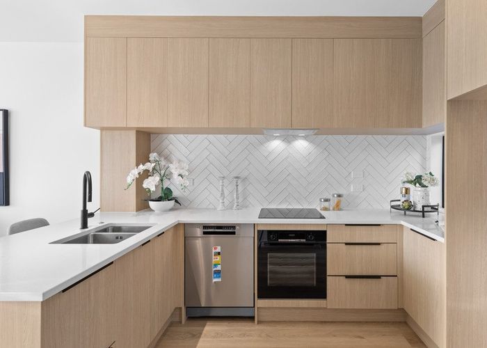  at 4/239 Flat Bush School Road, Flat Bush, Manukau City, Auckland