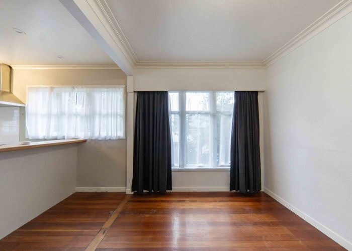  at 76 Maeroa Road, Maeroa, Hamilton, Waikato