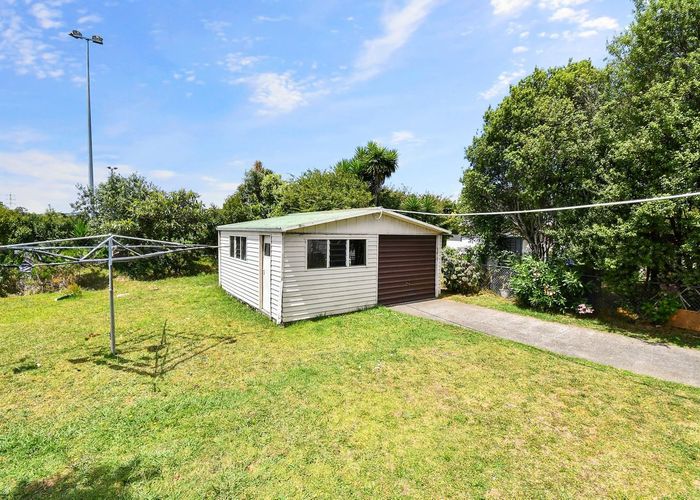  at 24 Awatere Street, Manukau, Manukau City, Auckland