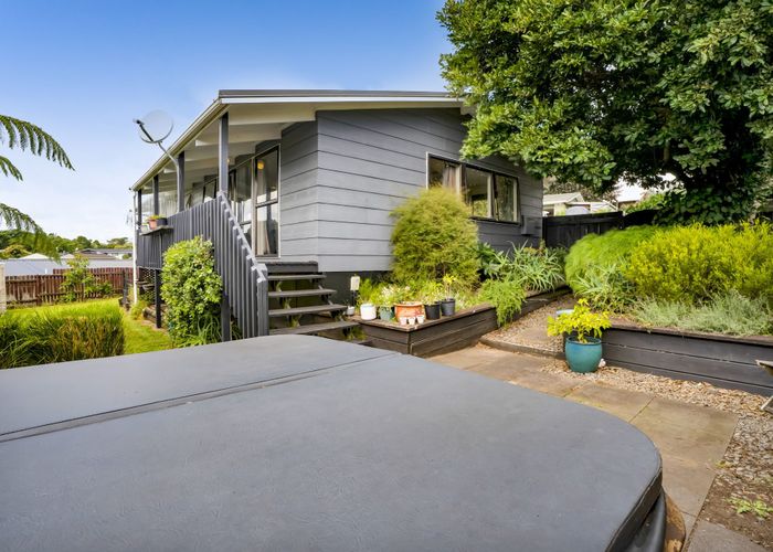  at 76b Heta Road, Highlands Park, New Plymouth, Taranaki