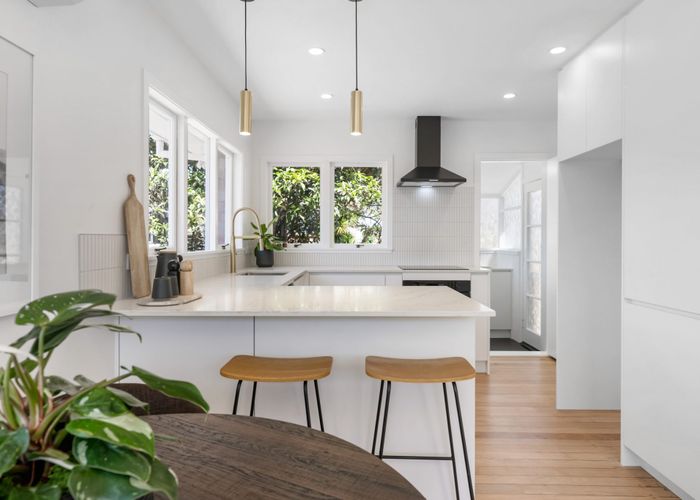  at 3/4 Gordon Avenue, Milford, North Shore City, Auckland