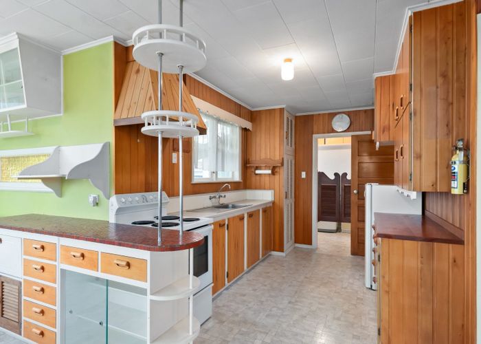  at 4 Pringle Street, Taita, Lower Hutt, Wellington