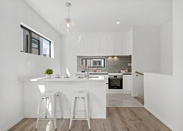  at 71 Tahuhu Road, Mount Wellington, Auckland City, Auckland