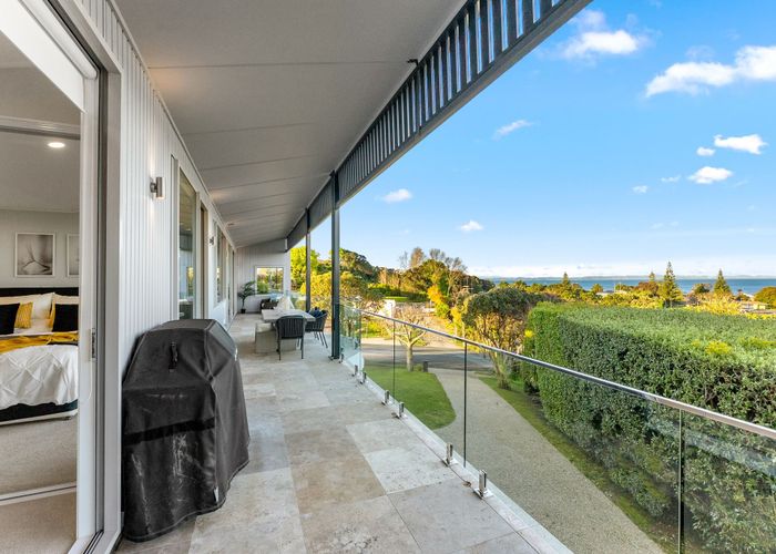  at 10 McCrystal Avenue, Bucklands Beach, Auckland