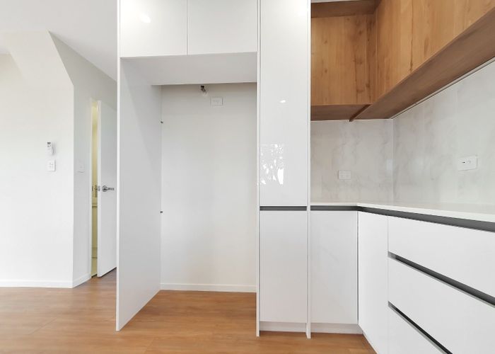  at 458 Weymouth Road, Weymouth, Manukau City, Auckland