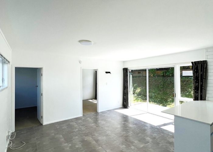  at 59B Parr Terrace, Castor Bay, North Shore City, Auckland