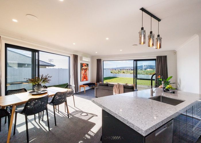  at 48 Sardinia Grove, Fitzherbert, Palmerston North