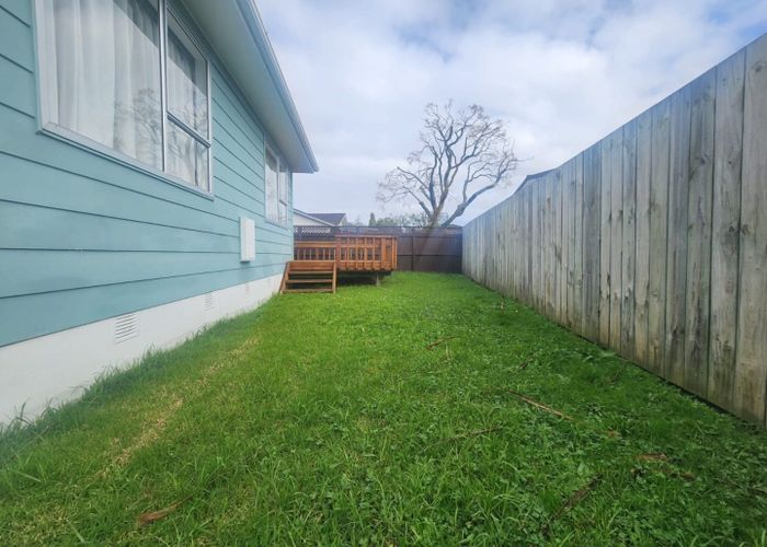  at 34A Darren Crescent, Half Moon Bay, Manukau City, Auckland