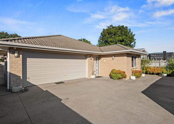  at 5 Coles Cove, Papamoa Beach, Tauranga, Bay Of Plenty