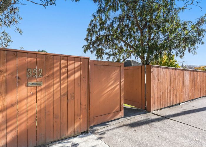  at 352 Stokes Valley Road, Stokes Valley, Lower Hutt, Wellington