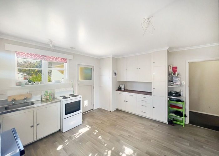  at 29 Selwyn Crescent, College Estate, Whanganui