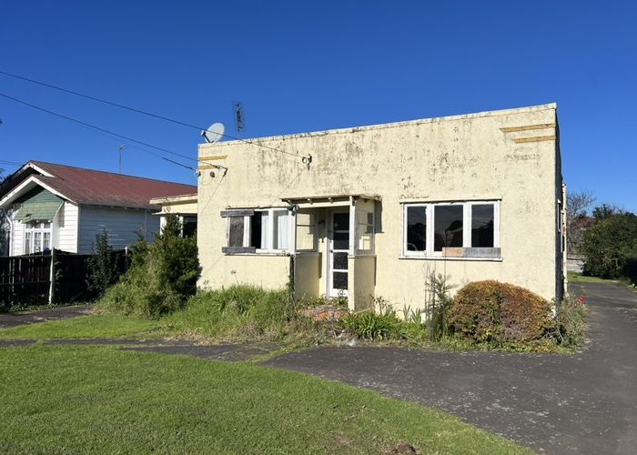  at 160 Puhinui Road, Papatoetoe, Manukau City, Auckland