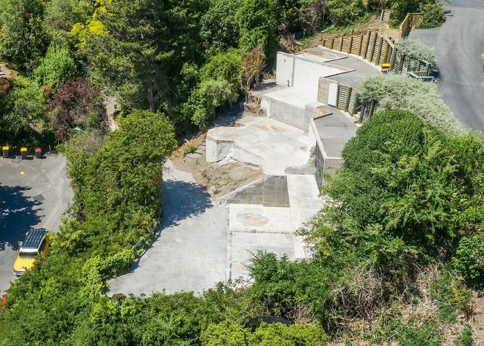  at 1-2/42F Valley Road, Cashmere, Christchurch City, Canterbury